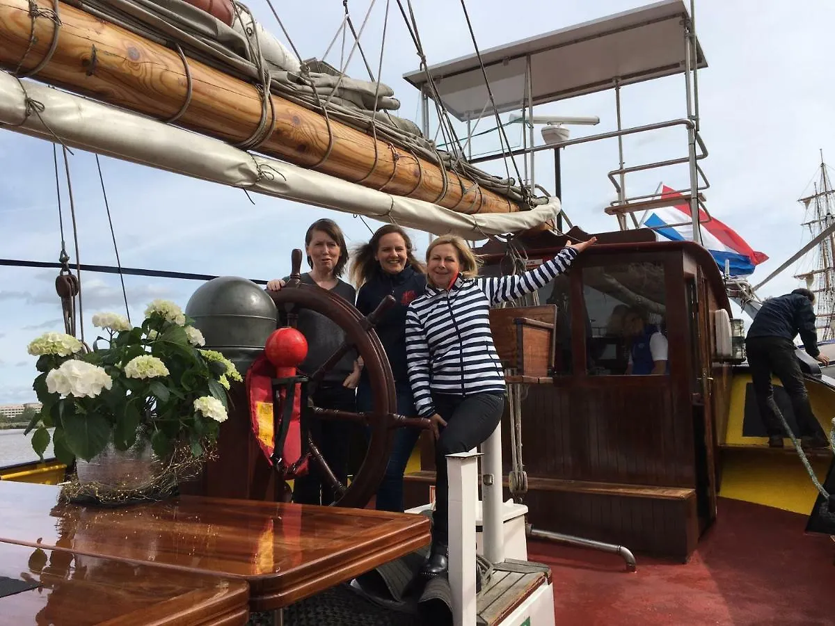 Hotel Segelschiff J.R. Tolkien Hamburgo